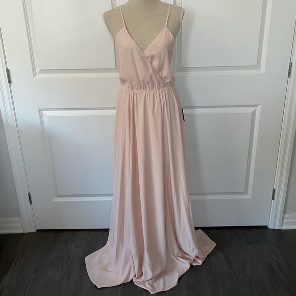 Lulus Dresses & Skirts - Maxi dress